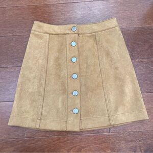 Forever 21- Brown Buttoned Faux Suede A Lined High Rise Mini Skirt Size Small